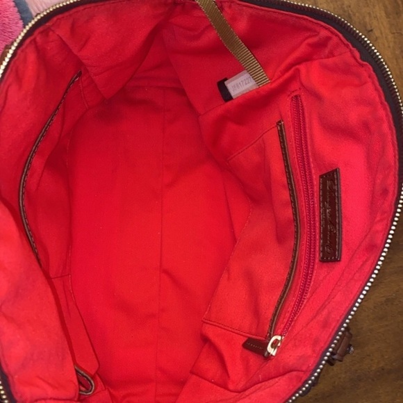 Dooney and Bourke Sutton Sydney Satchel purse. - Picture 7 of 15